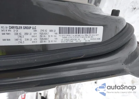 2010 Volkswagen Routan Se z USA, uszkodzony, nr VIN 2V4RW3D13AR242398